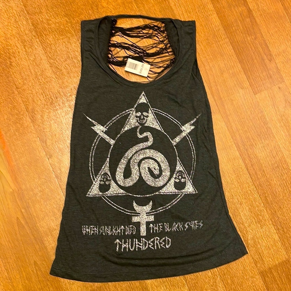 Gray Hot Topic top size S/M NEW WITH TAGS